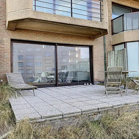 'duinroos' Apartment
